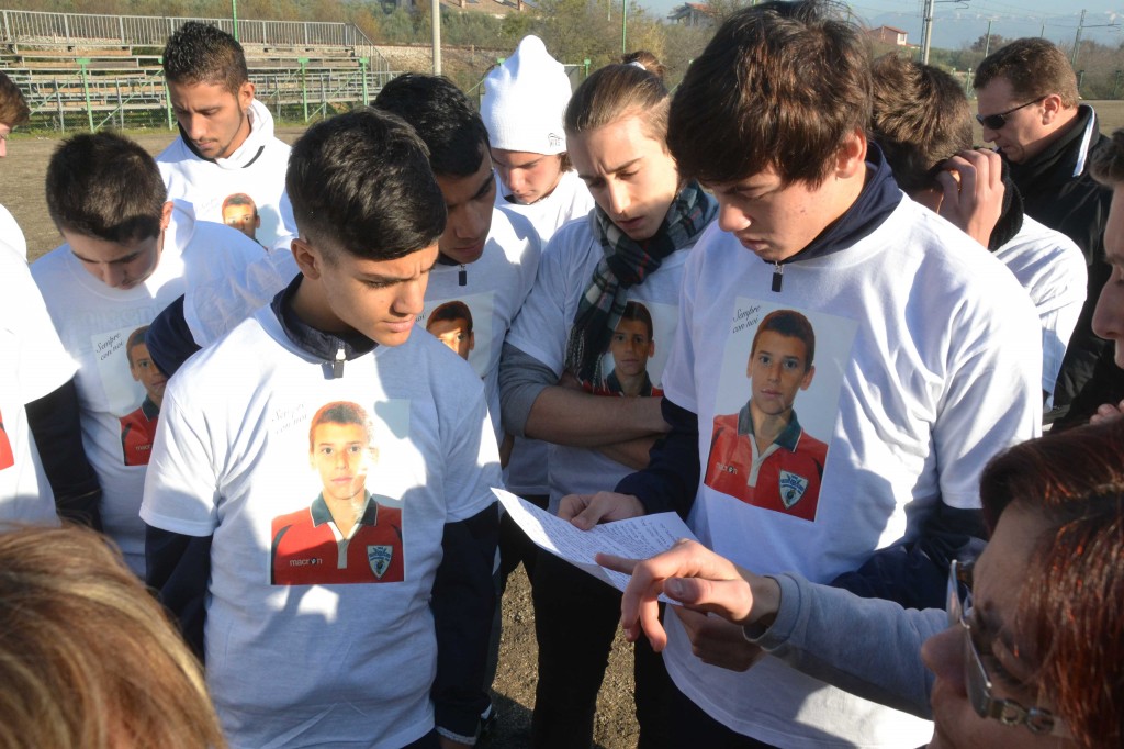 Il Capitano della San Giovanni Bosco legge la lettera